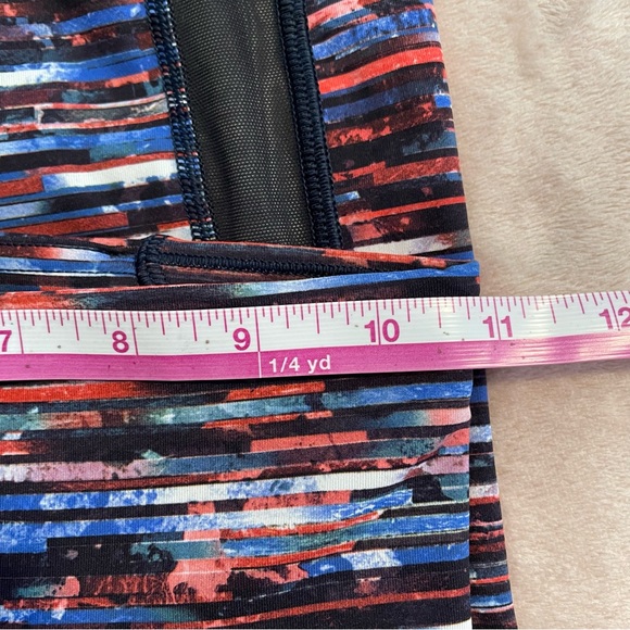 Lululemon multi color leggings size 2 - Picture 8 of 10